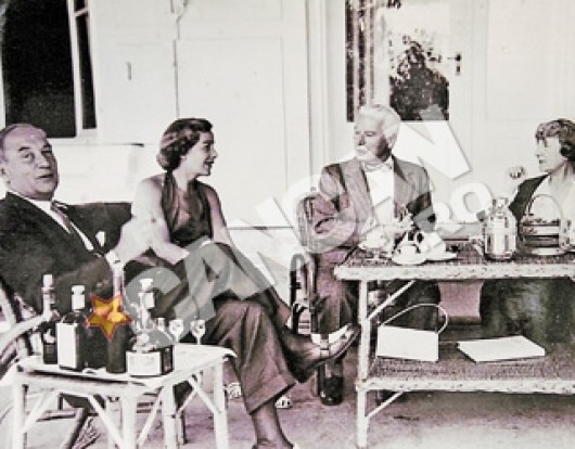 Matusa descendentului familiei de bancheri alaturi de Charlie Chaplin