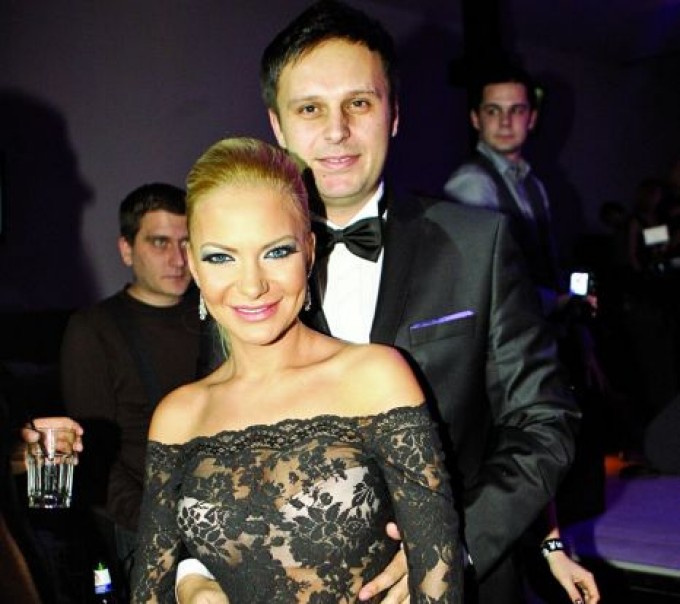 Andreea si sotul ei sunt impreuna de zece ani
