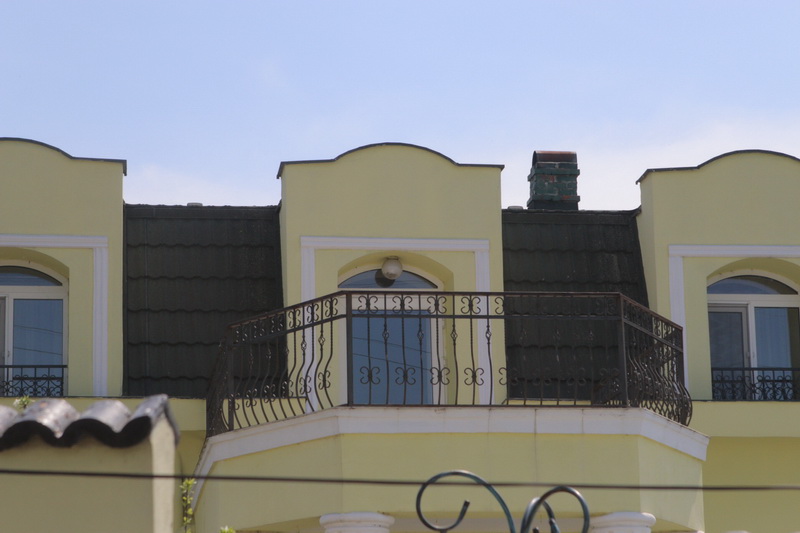 Acesta este geamul camerei Marioarei Zavoranu