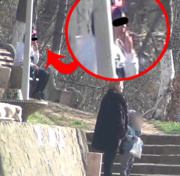 cand a coborat, sotia lui Prigoana si-a aprins o tigara