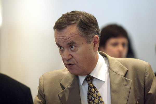 Constantin Grigorie apare intr-o reclama