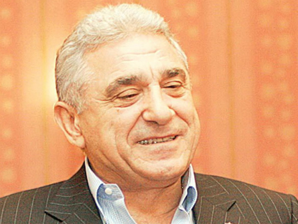 Giovani Becali AC