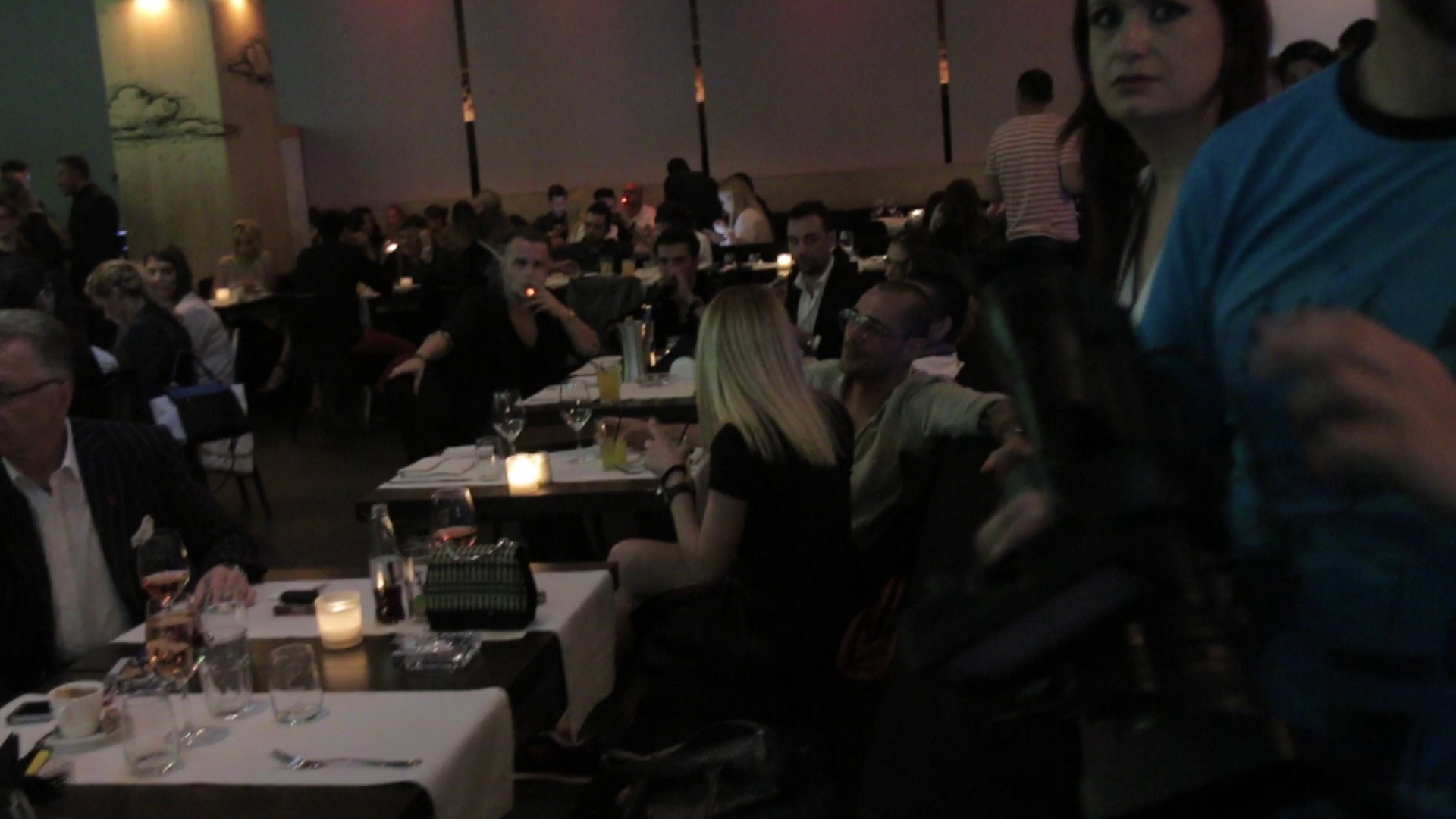 Cei doi au stat lipiti unul de celalalt, toata seara, la eveniment