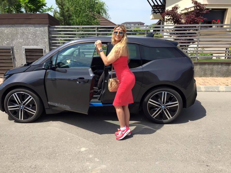 Masina Andreei costa 50.000 de dolari