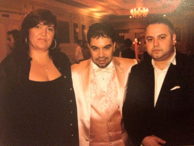 Florin Salam alaturi de Nelutu si de sotia acestuia la nunta cu Fanica