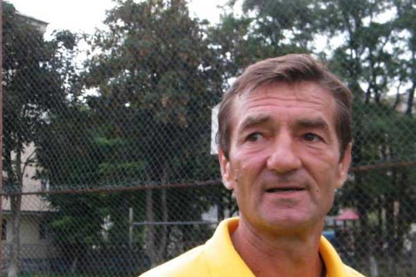 Gheorghe Burleanu este nascut in 1959 si a marcat 59 de goluri pe prima scena a fotbalului romanesc