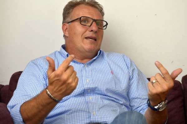 Masimo Pedrazzini este finul lui Gigi Becali, latifundiarul fiind cel care i-a botezat primul copil