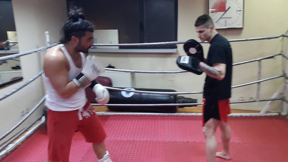 Pepe se antreneaza din greu la box