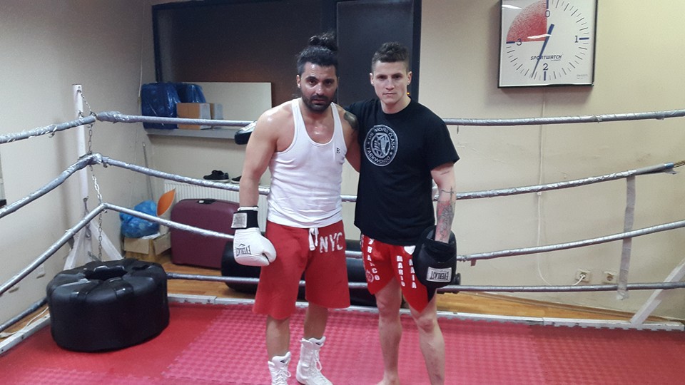 Pepe se antreneaza din greu la box