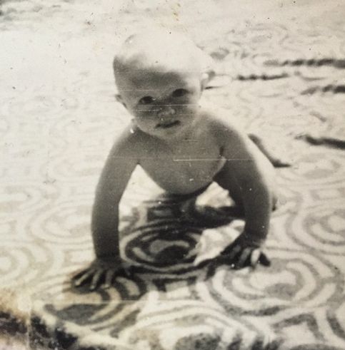 Adela Popescu in copilarie