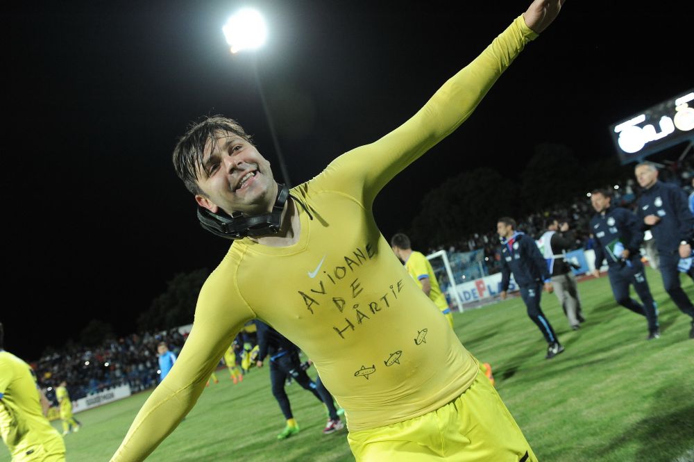 Imediat dupa ce a aflat rezultatul meciului dintre ASA si Otelul, Rusescu a aratat mesajul cu trimitere directa spre N' Doye