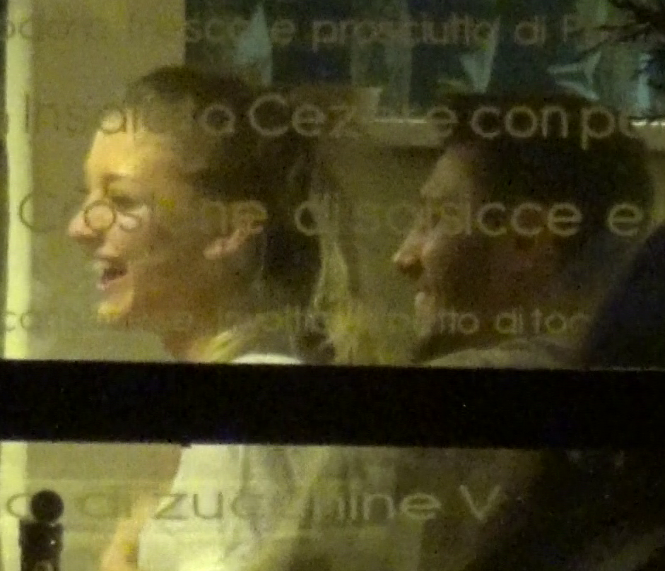 Ioana si iubitul ei au luat masa impreuna