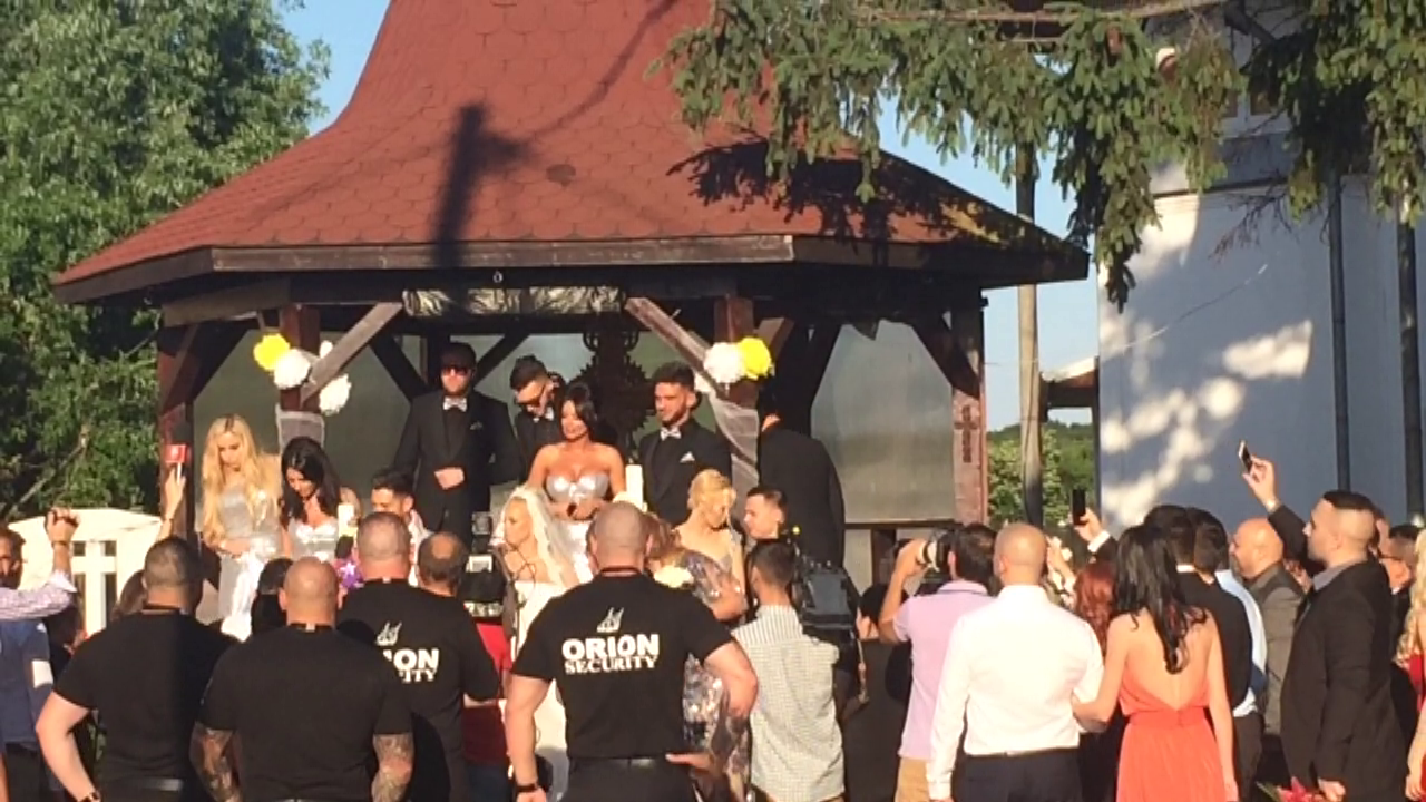 Dorian Popa si iubita, Claudia, la nunta Andei Adam