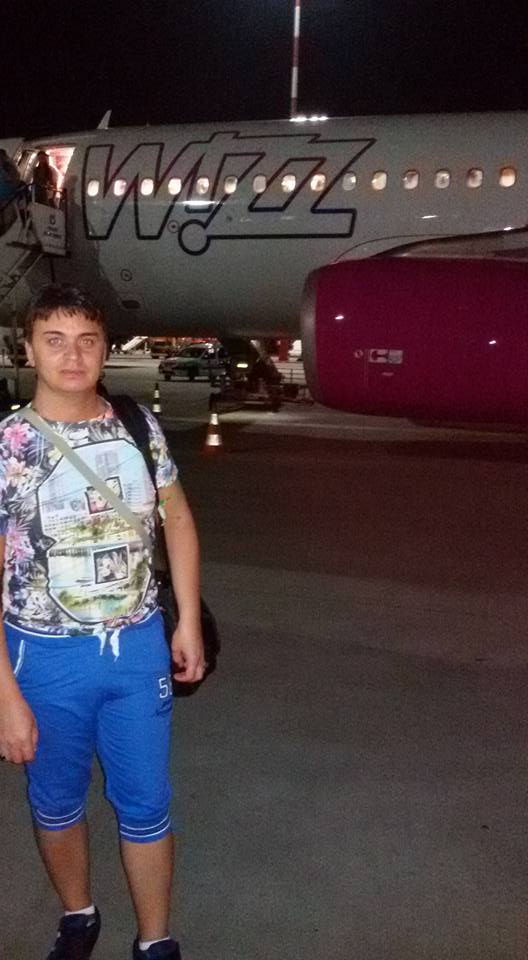 Cristi din Banat a venit in Romania cu presupusul sau iubit, cel mai probabil sa ii arate locurile natale