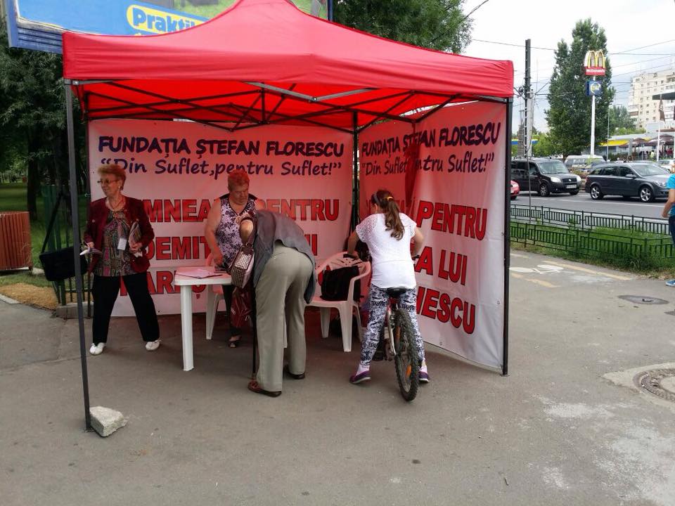 Pana acum s-au strans circa 20.000 de semnaturi pentru demiterea lui Rares Manescu