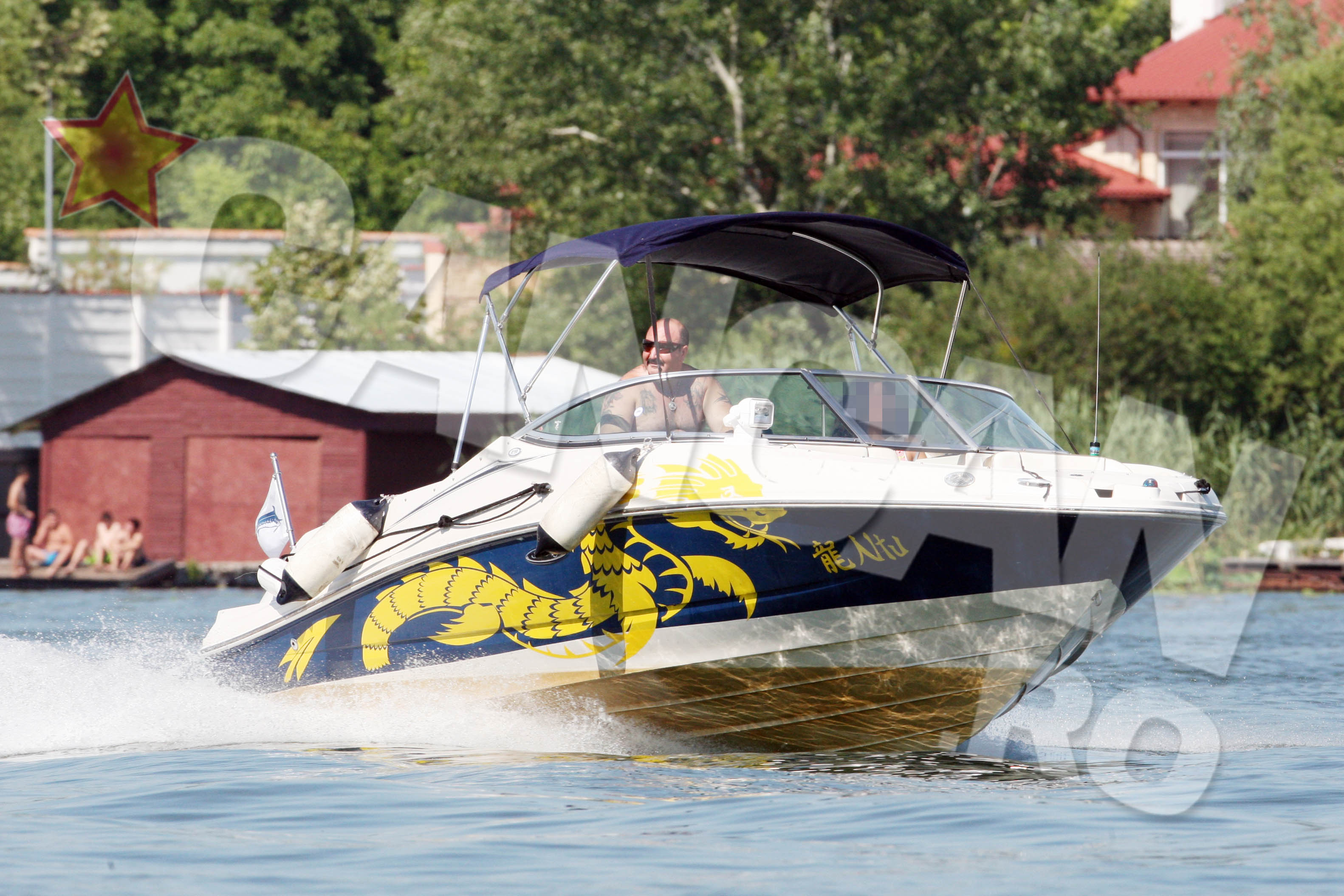 Vara trecuta, la doar cateva zile dupa eliberarea din inchisoare, Camataru si-a luat
