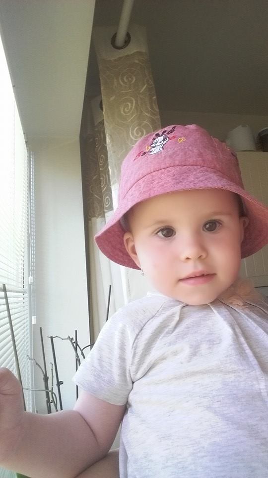 Maria Isabela, fiica Oanei Roman si a lui Marius Elisei