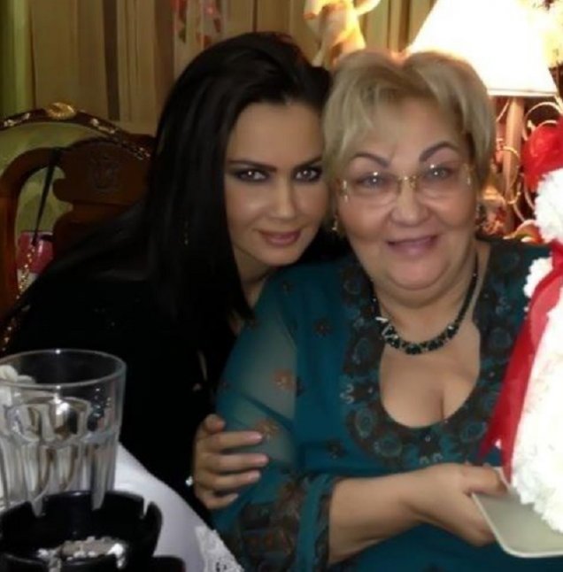 Oana a intrat in posesia averii lasate de mama sa