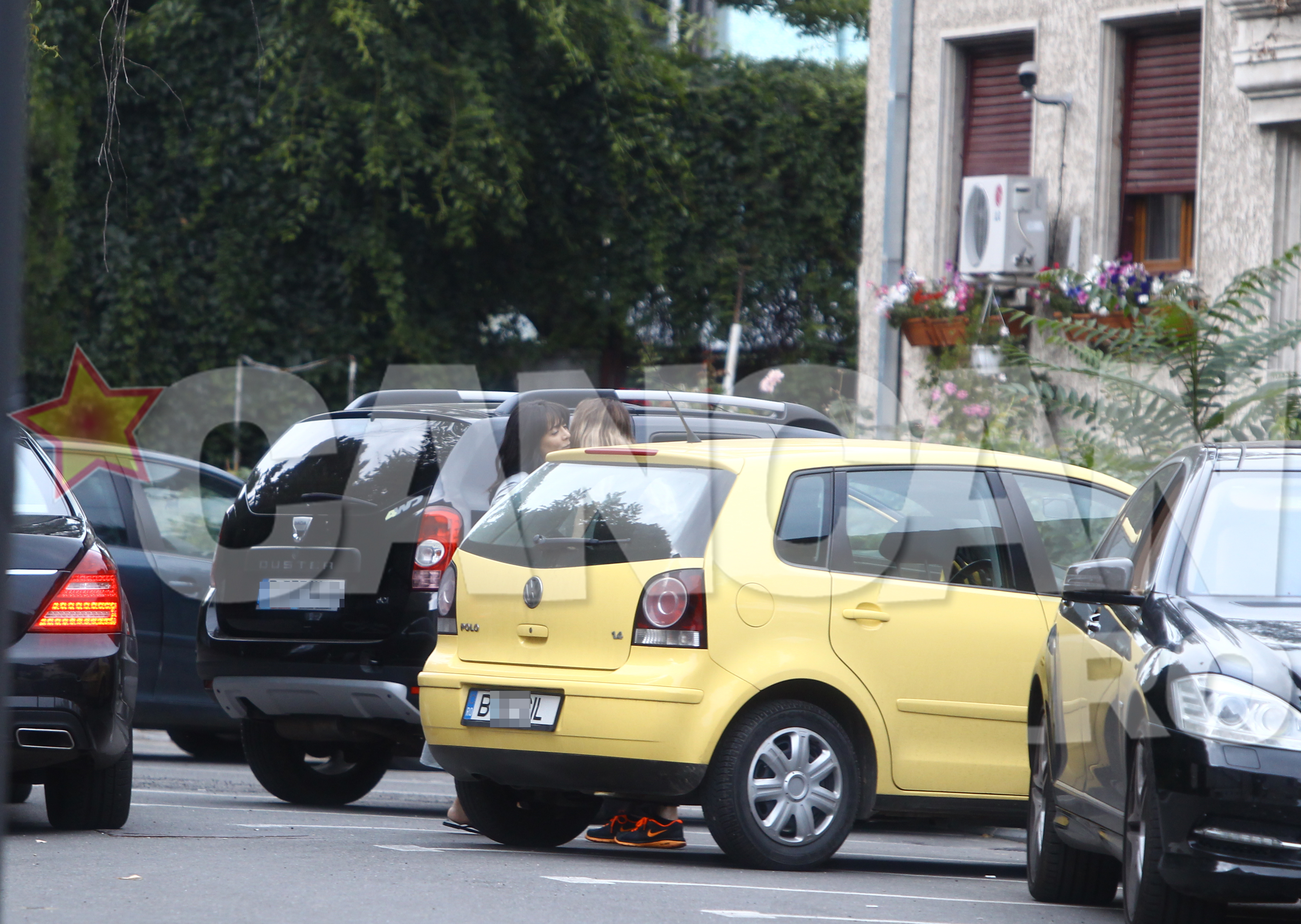 Iubita lui Marian Vanghelie s-a intalnit cu o prietena