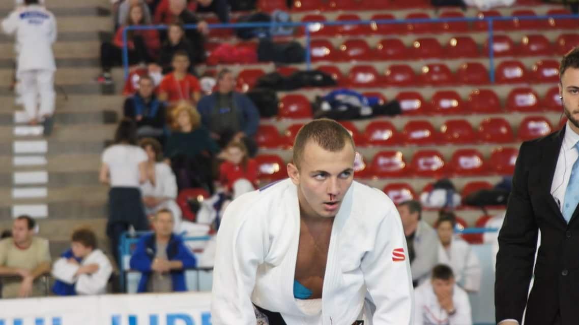 Andrei Gusa lupta pana la epuizare atunci cand intra pe tatami