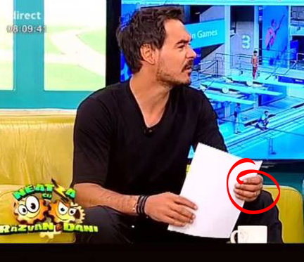 Razvan nu a renuntat la verigheta