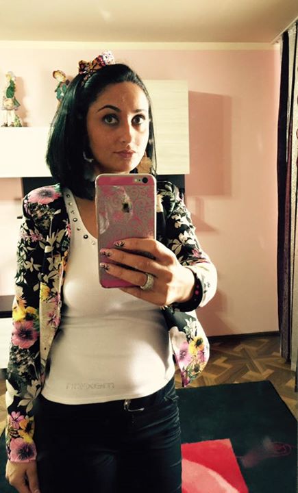 Iubita lui Guta ii va face un cadou manelistului, al 12 copil