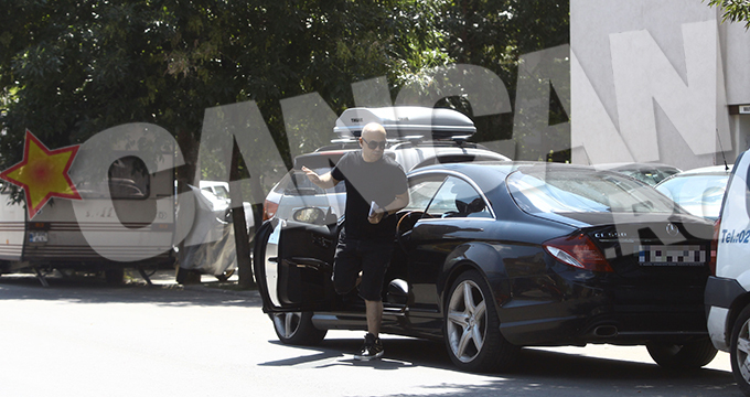 DJ Sava incalca regulile de circulatie