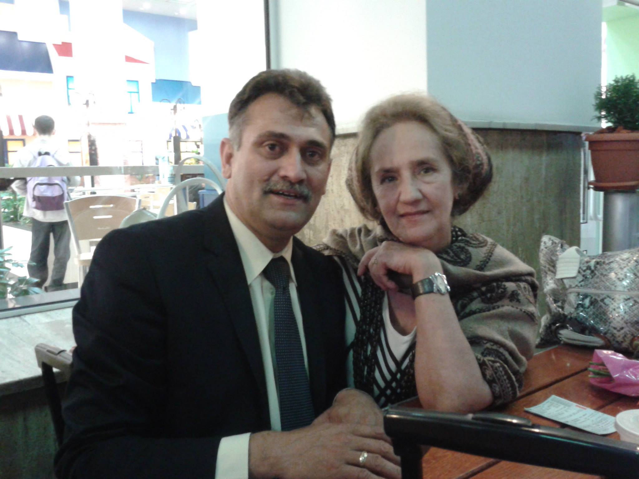 Cantaretul Ion Dragan alaturi de Sofia Vicoveanca