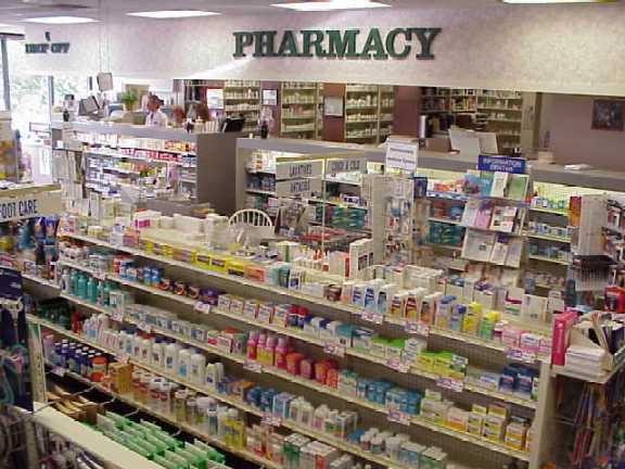 Medicii si farmacistii erau pionii retelei de retete false, si luau in jur de 10% din sumele uriase incasate pentru bolnavi inexistenti