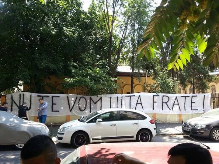 Camarazii lui Sorin au afisat un mesaj in memoria ultrasului