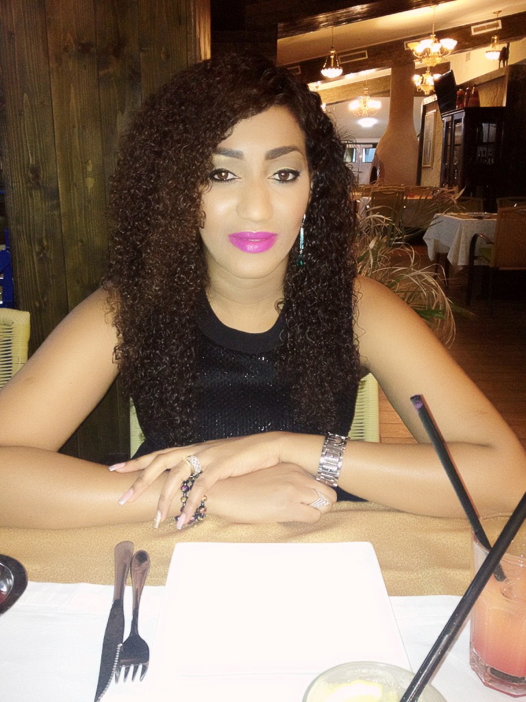 Terena N Doye este cea care a solicitat divortul.