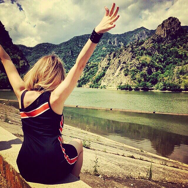 Cantareata se afla in vacanta