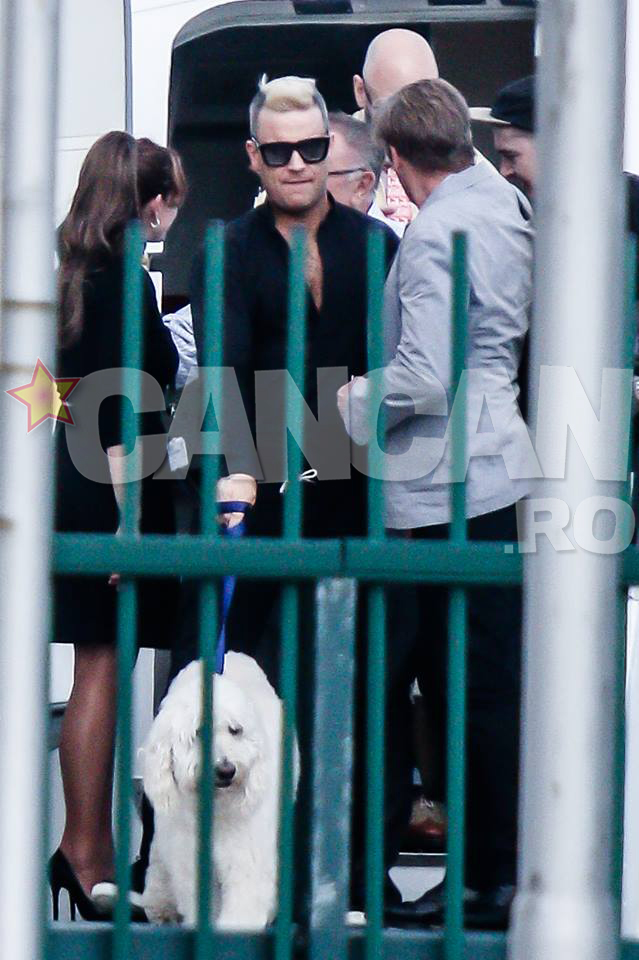 Robbie Wiliams va concerta vineri In Piata Constitutiei