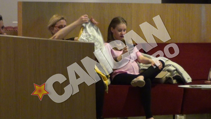 Oana, sotia lui Robert Turcescu, cu cateva luni inainte de nastere