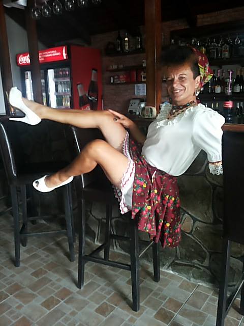 Rodica Radu a cantat intr-un bar din Anglia