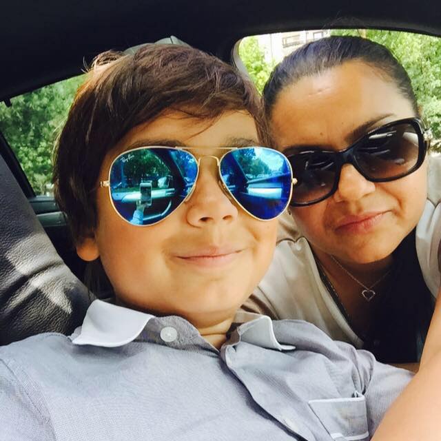 Baiatul manelistului, Adrian Minune, a dansat pe ritmuri de manele pana dimineata.