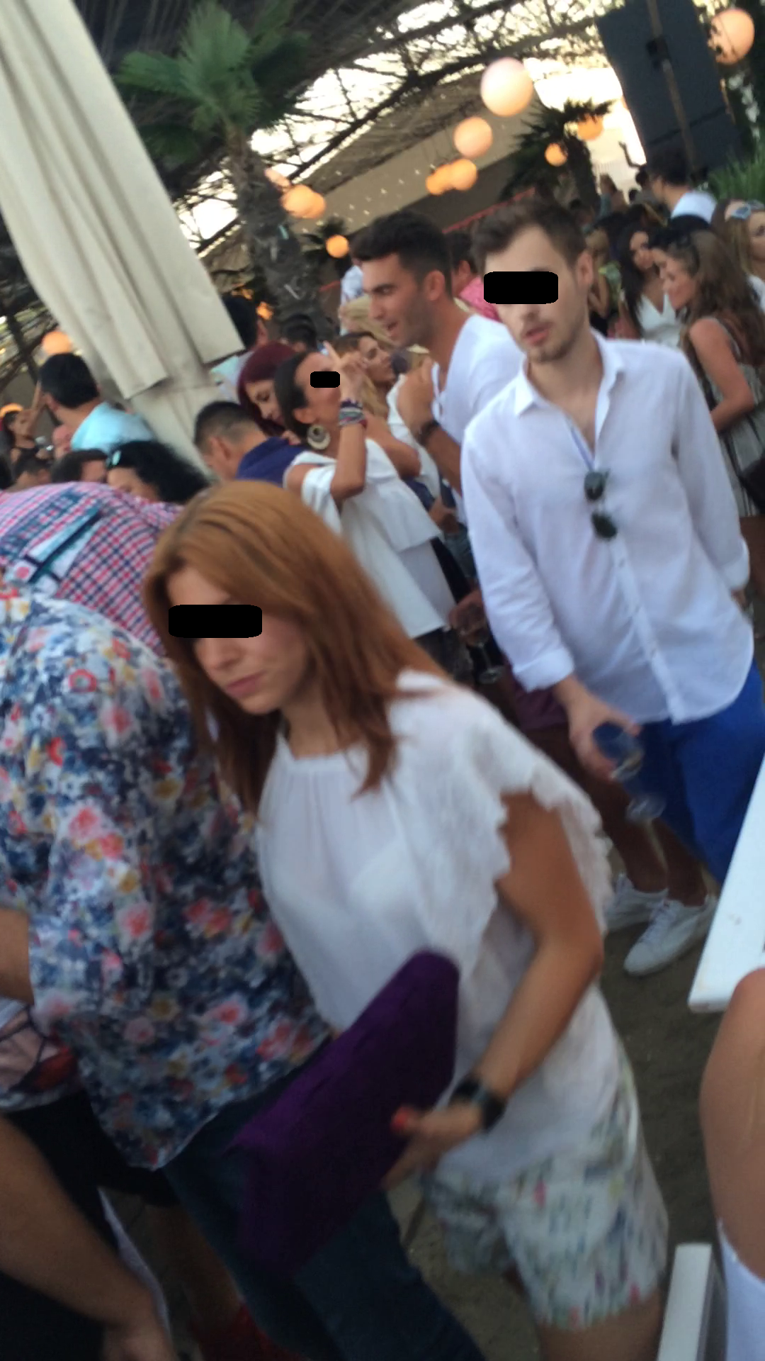 Dupa ce au vorbit minute bune, fiecare a plecat pe drumul sau