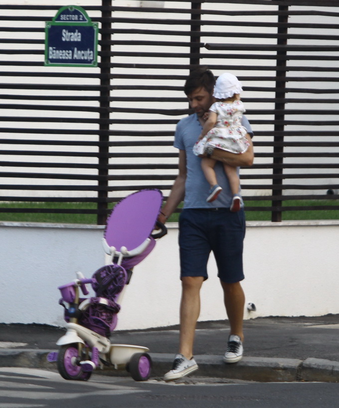 Rusescu s-a intalnit cu bona si si-a luat fetita