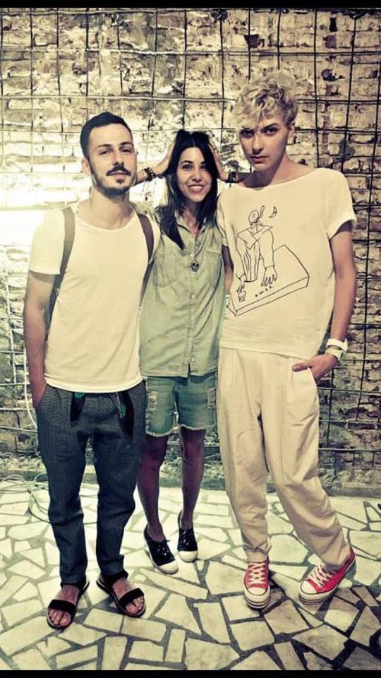 Alexandru apare in mai multe imagini alaturi de Rasvan Firea