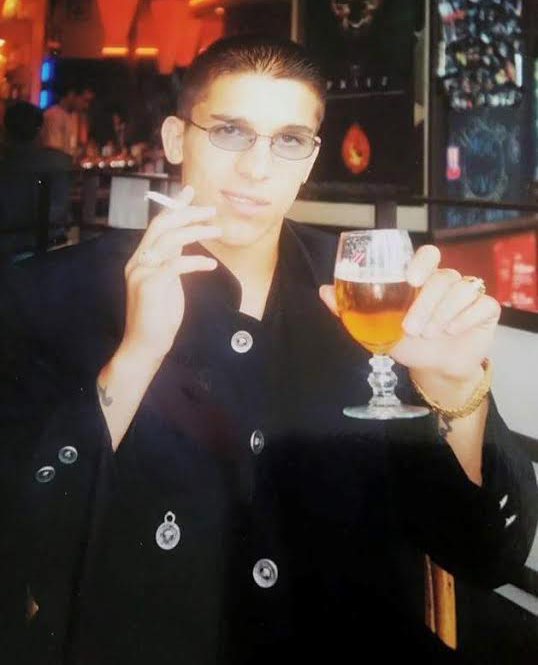 Asa arata Adrian Corduneanu la inceputul anilor 2000