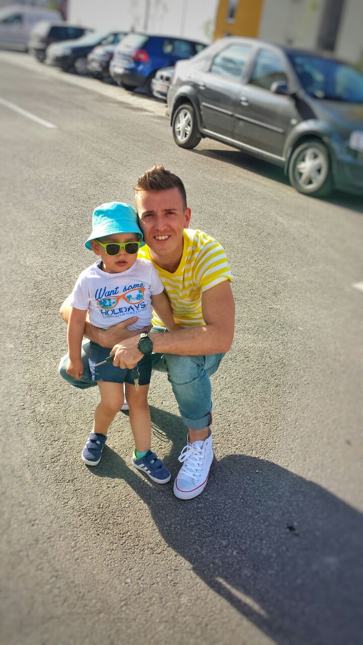 Ionut Tanase si-a investit banii castigati la Dansez pentru Tine in trei apartamente de lux in Brasov