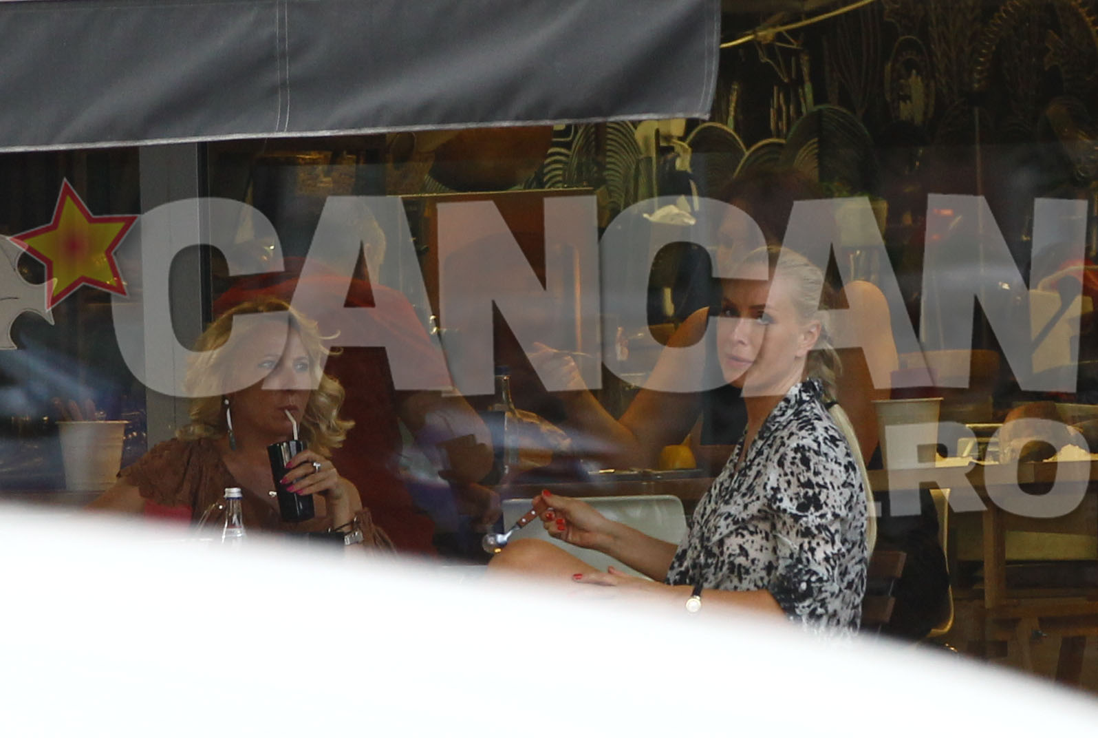 Balerina prefera o coafura foarte simpla si eleganta.