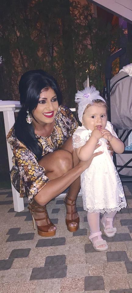 Anais, si nasica ei, Deea