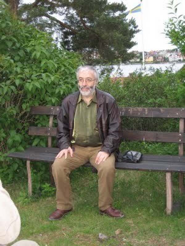 Presa scandinava sustine ca, in prezent, liderul MISA s-ar ascunde in Suedia sub numele de Magnus Aurolsson