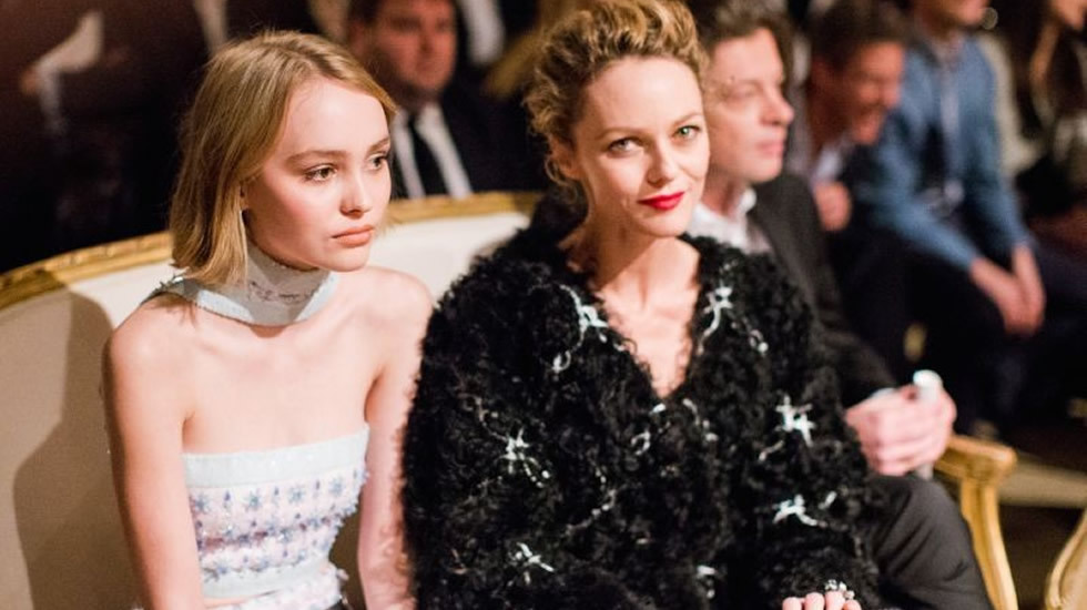 Vanessa Paradis si fiica ei