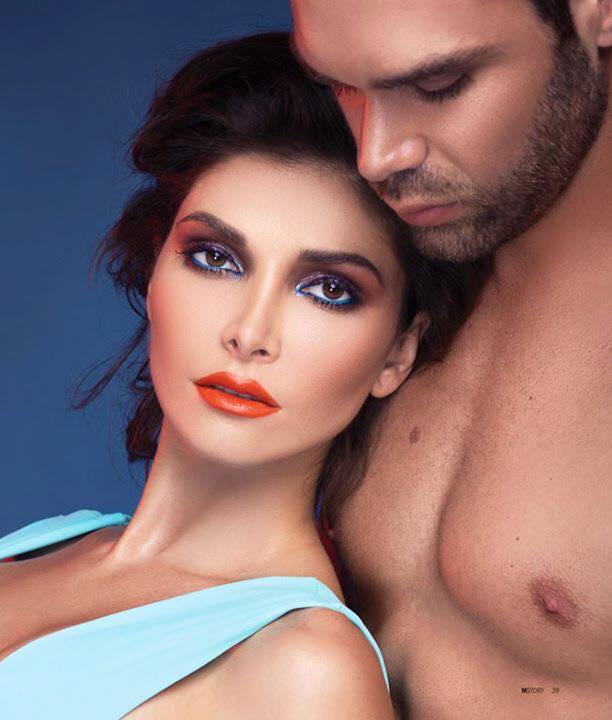 Alina Puscas a pozat sumar imbracata cand era insarcinata in trei luni