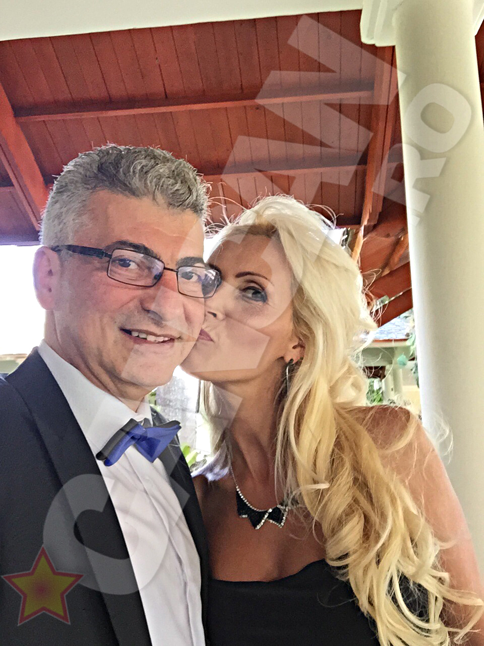 S-au imbracat la patru ace.