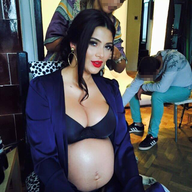 Roxana Dobre urmeaaza sa nasca