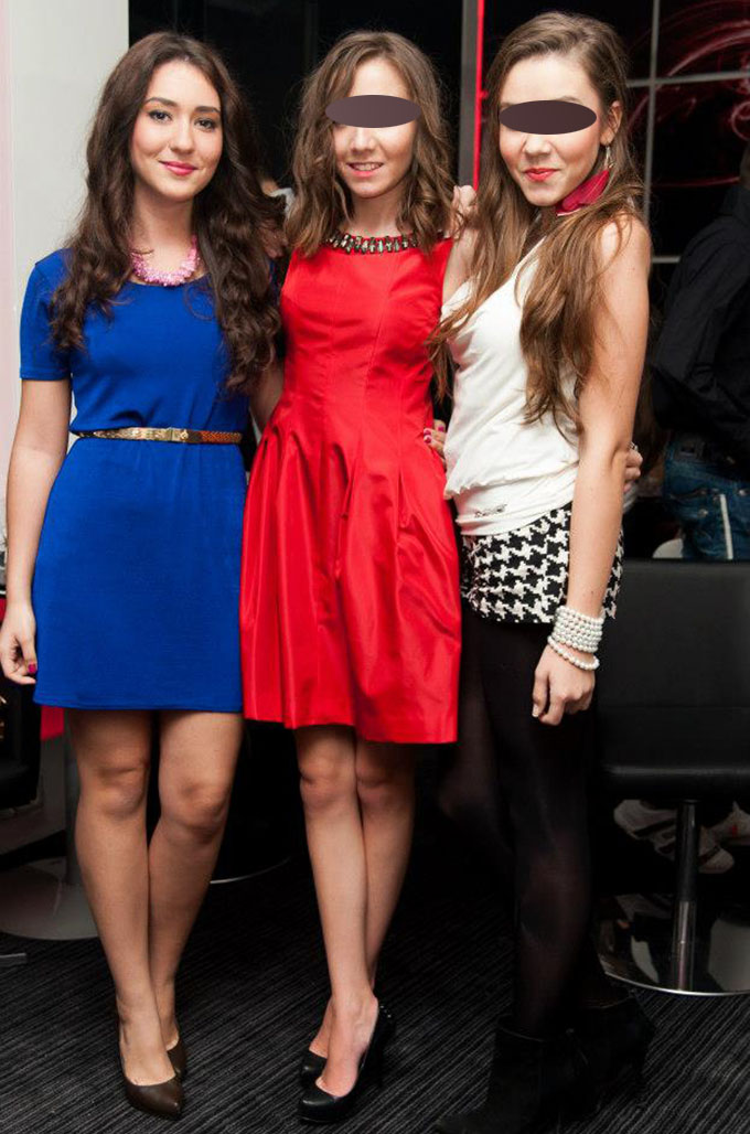 Bianca, alaturi de prietenele ei