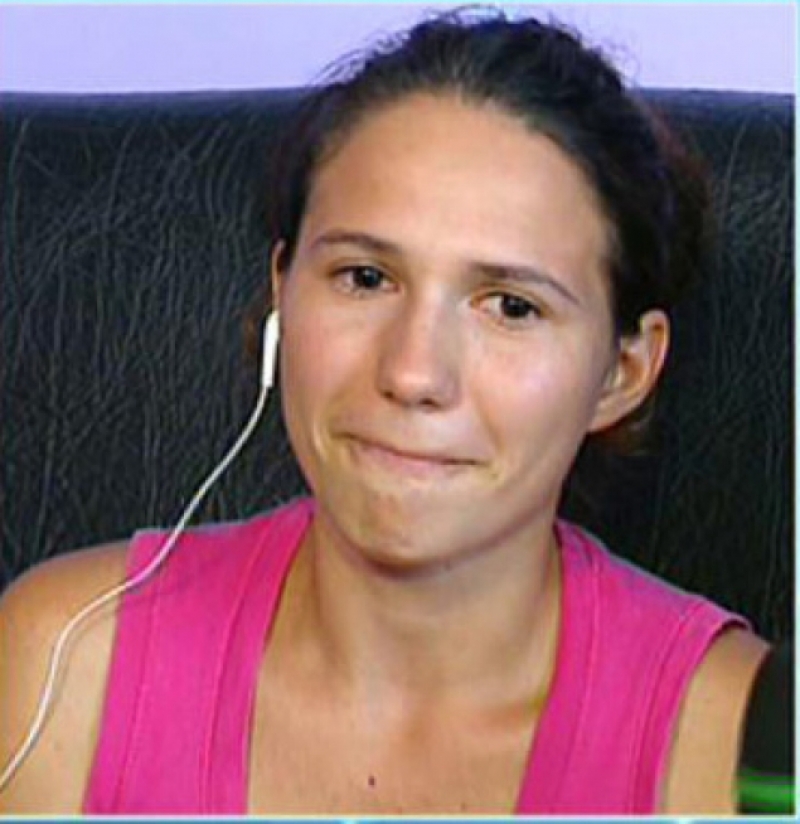 Raluca, fata care sustine ca a fost violata de sapte tineri